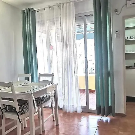Appartament Alboran * Салоу